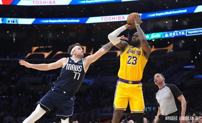 关于詹姆斯连续五场比赛得分超过出色防守，热火不断突破！热度持续攀升的信息